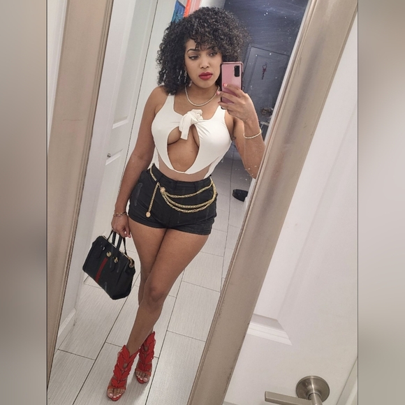 Personal Luxury Assistant - Picture 7 of 12